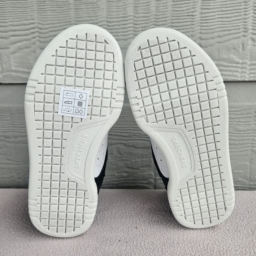Skechers Quick Street Sneakers Boys Kid SZ 12 Black & White 405638L Hook & Loop
